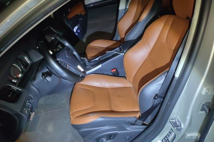 Used Volvo S60 2017 S60L T5 Intelligent Drive Edition Left Front Seat