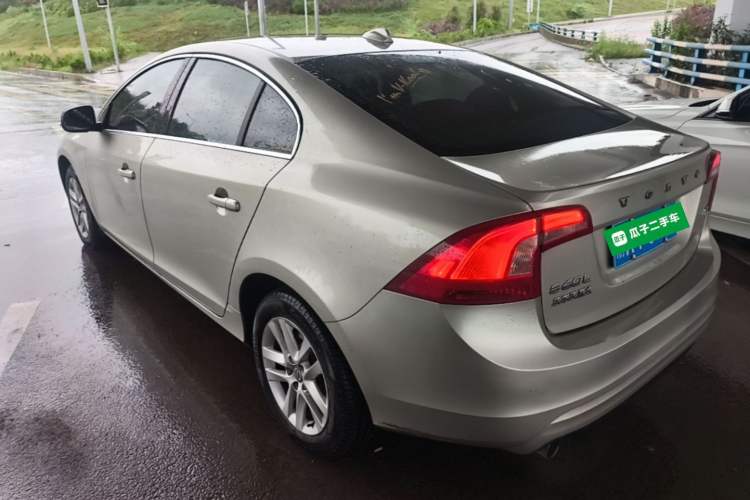 Used Volvo S60 2017 S60L T3 Smart Upgrade Edition Rear Left 45 Deg