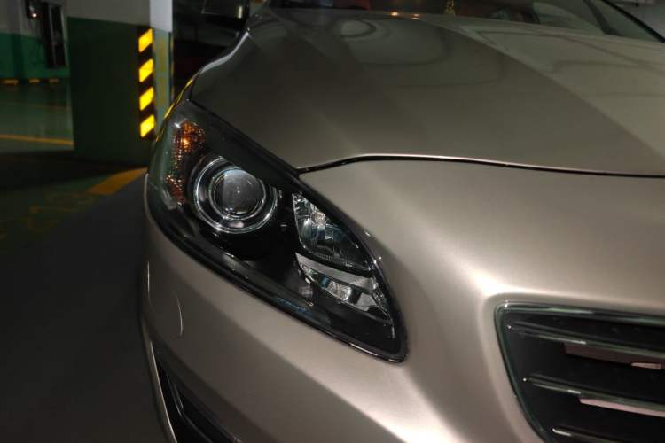 Used Volvo S60 2017 S60L T3 Smart Upgrade Edition Right Front Headlight
