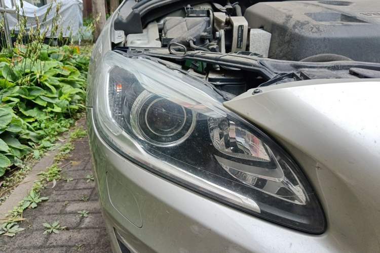 Used Volvo S60 2017 S60L T4 Smart Range Edition Right Front Headlight