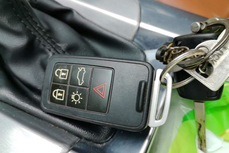 Used Volvo S60 2017 S60L T4 Smart Range Edition Vehicle Key