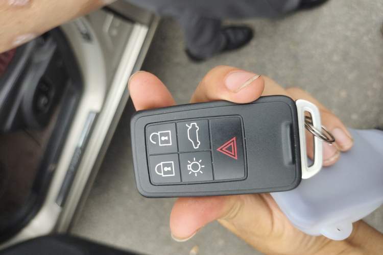 Used Volvo S60 2017 S60L T4 Smart Range Edition Vehicle Key