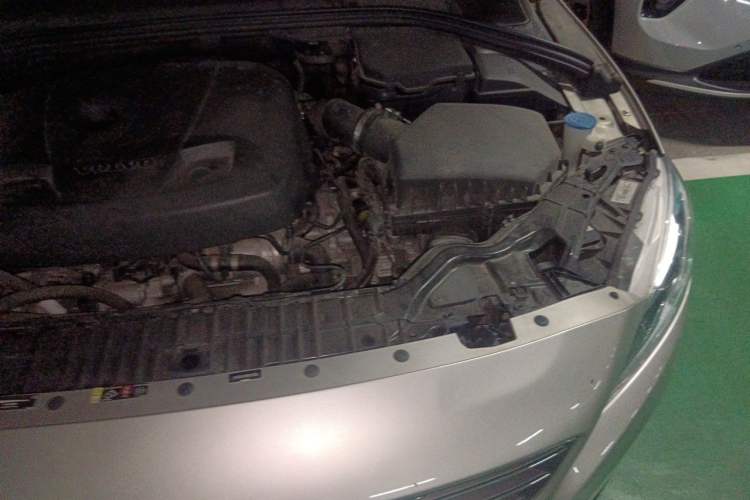 Used Volvo S60 2017 S60L T4 Smart Range Edition Engine Bay Left