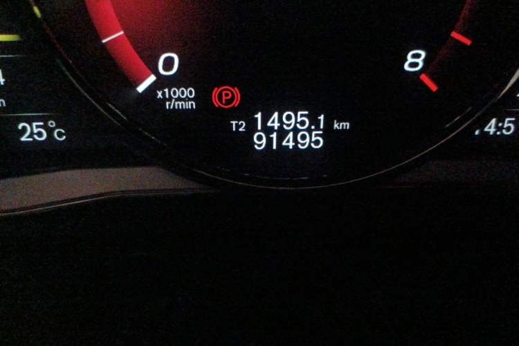 Used Volvo S60 2017 S60L T4 Smart Range Edition Odometer Close Up