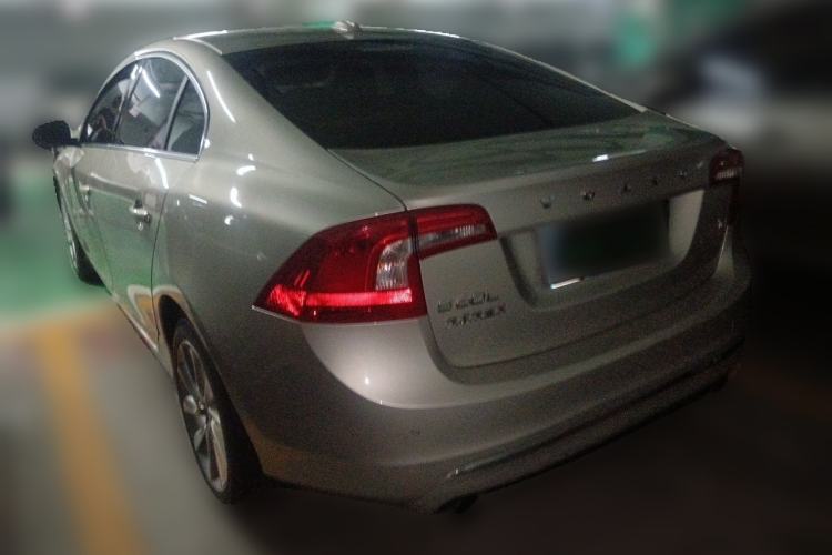 Used Volvo S60 2017 S60L T4 Smart Range Edition Rear Left 45 Deg