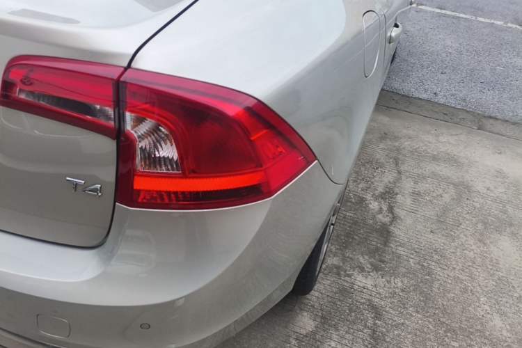 Used Volvo S60 2017 S60L T4 Smart Range Edition Right Rear Taillight