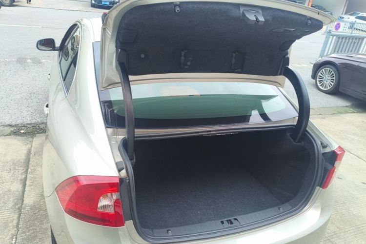 Used Volvo S60 2017 S60L T4 Smart Range Edition Trunk