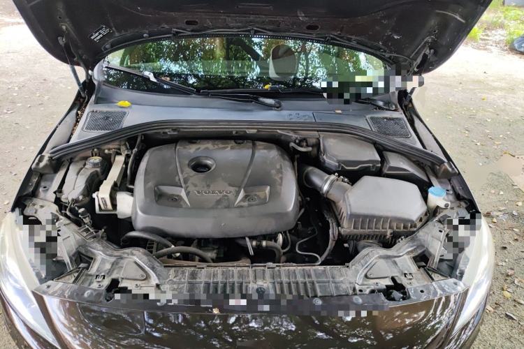 Used Volvo S60 2017 S60L T3 Smart Upgrade Edition Engine Bay