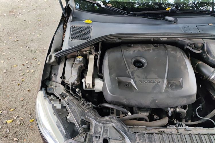 Used Volvo S60 2017 S60L T3 Smart Upgrade Edition Engine Bay Right