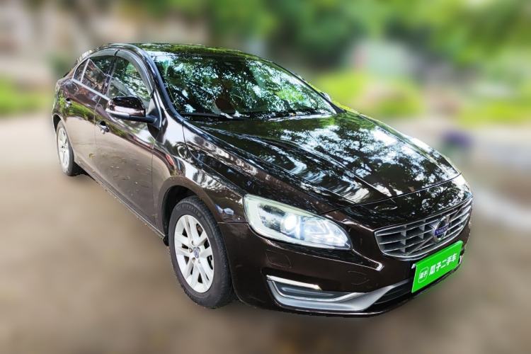 Used Volvo S60 2017 S60L T3 Smart Upgrade Edition Front Right 45 Deg