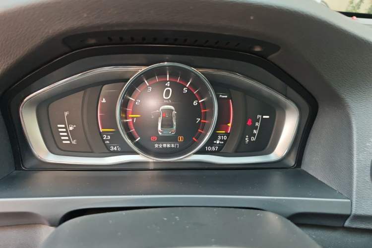Used Volvo S60 2017 S60L T4 Smart Range Edition Instrument Cluster