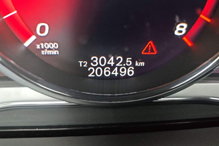 Used Volvo S60 2017 S60L T3 Smart Upgrade Edition Odometer Close Up