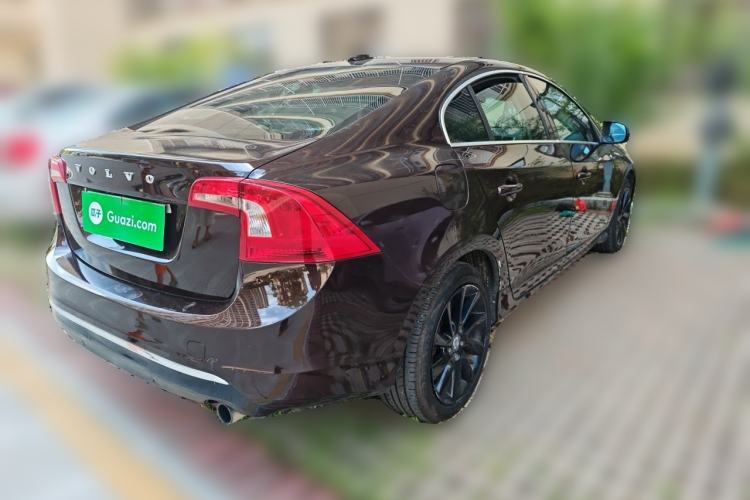 Used Volvo S60 2017 S60L T4 Smart Range Edition Rear Right 45 Deg