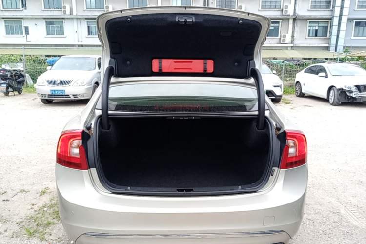 Used Volvo S60 2017 S60L T5 Intelligent Drive Edition Trunk