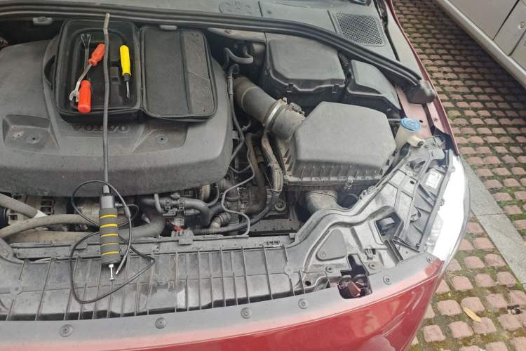 Used Volvo S60 2017 S60L T3 Smart Upgrade Edition Engine Bay Left