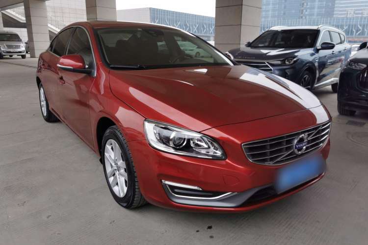 Used Volvo S60 2017 S60L T3 Smart Upgrade Edition Front Right 45 Deg