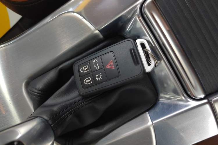Used Volvo S60 2017 S60L T4 Smart Range Edition Interior 1