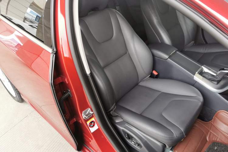Used Volvo S60 2017 S60L T3 Smart Upgrade Edition Right Front Seat
