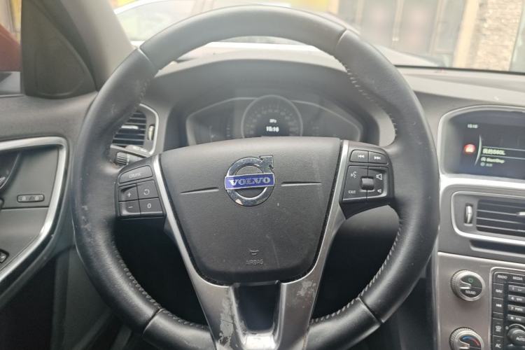 Used Volvo S60 2017 S60L T3 Smart Upgrade Edition Steering Wheel