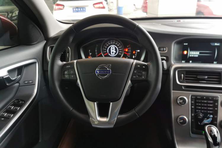 Used Volvo S60 2017 S60L T3 Smart Upgrade Edition Steering Wheel