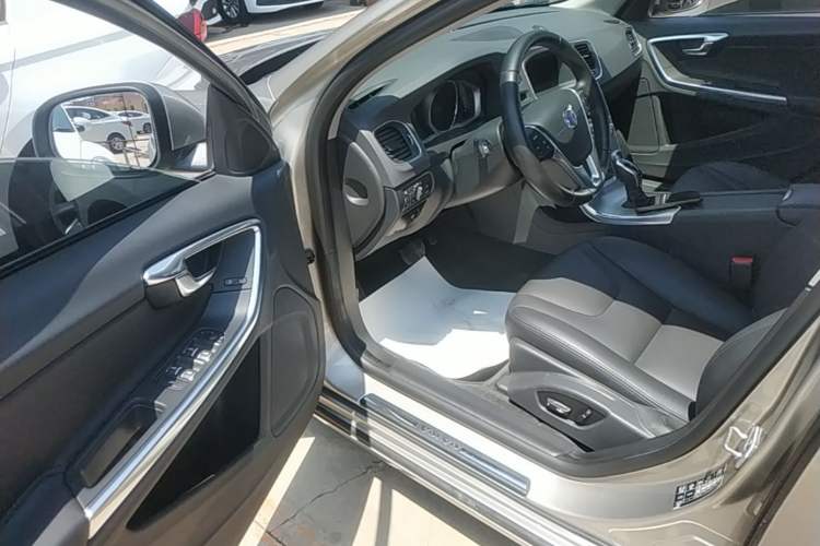 Used Volvo S60 2017 S60L T4 Smart Range Edition Driver Seat