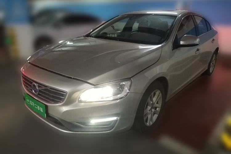 Used Volvo S60 2017 S60L T3 Smart Upgrade Edition Guazi used car, China used car export, Used car for sale, Used cars, Cheapest cars for sale
