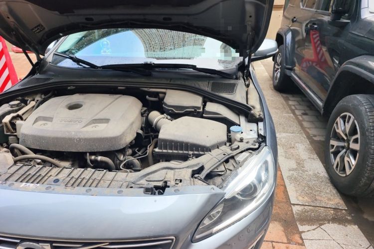 Used Volvo S60 2017 S60L T4 Smart Range Edition Engine Bay Left
