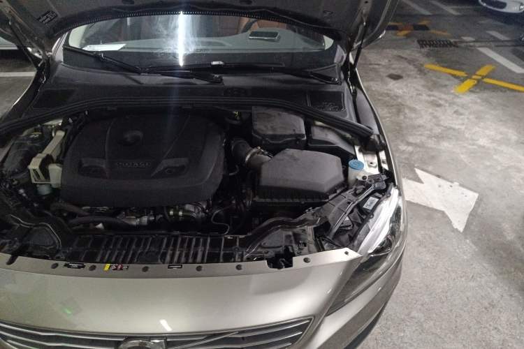 Used Volvo S60 2017 S60L T4 Smart Range Edition Engine Bay Left