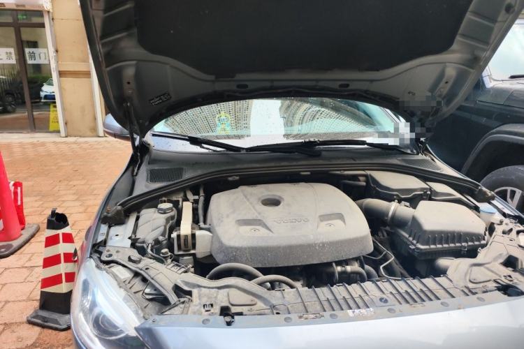 Used Volvo S60 2017 S60L T4 Smart Range Edition Engine Bay Right