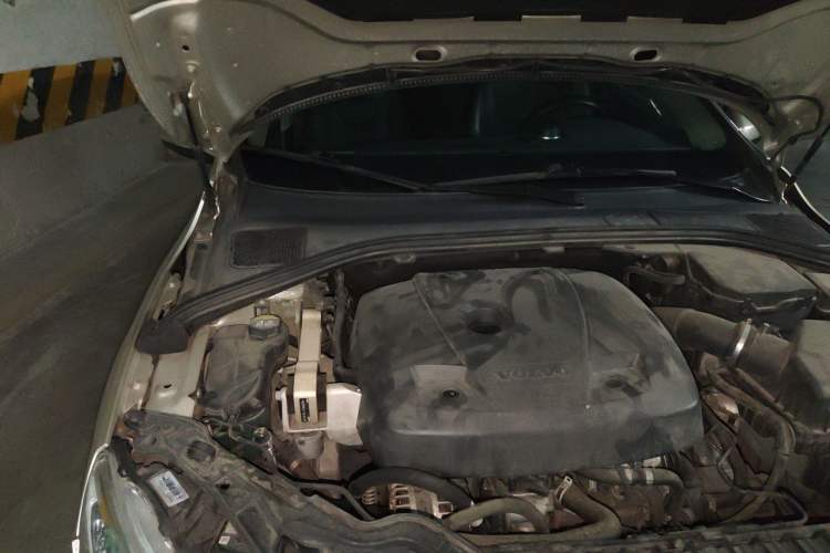 Used Volvo S60 2017 S60L T4 Smart Range Edition Engine Bay Right
