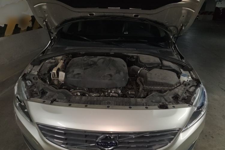 Used Volvo S60 2017 S60L T4 Smart Range Edition Engine Bay