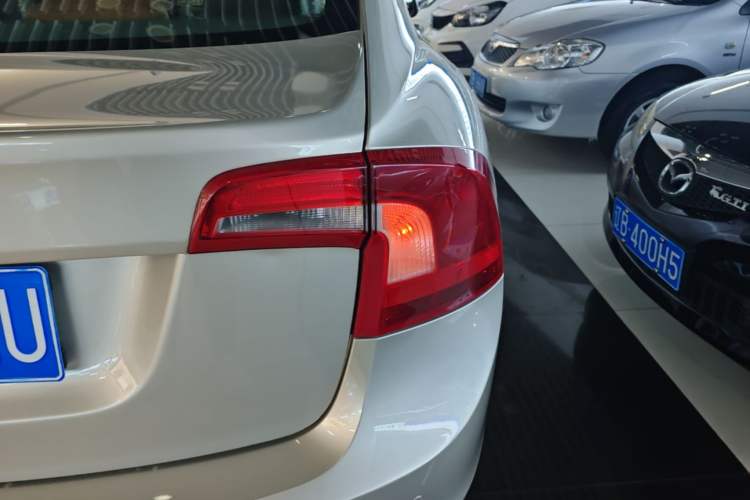 Used Volvo S60 2017 S60L T3 Smart Upgrade Edition Exterior 3