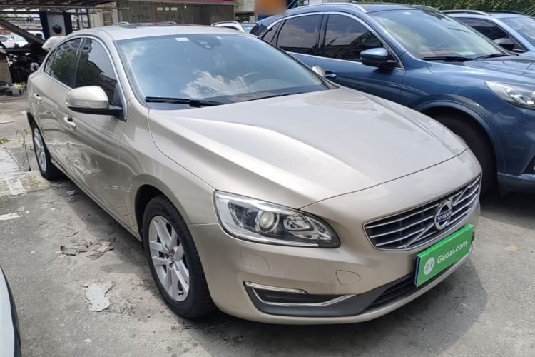 Used Volvo S60 2017 S60L T3 Smart Upgrade Edition Front Right 45 Deg