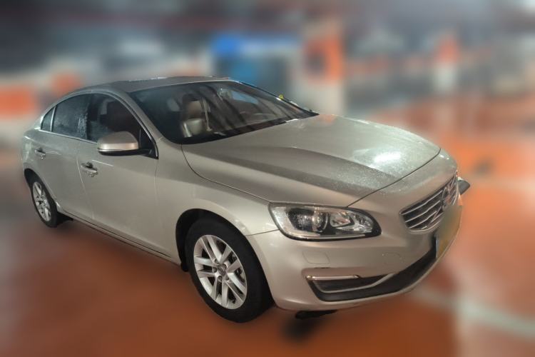 Used Volvo S60 2017 S60L T3 Smart Upgrade Edition Front Right 45 Deg
