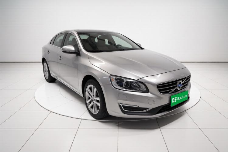 Used Volvo S60 2017 S60L T3 Smart Upgrade Edition Front Right 45 Deg