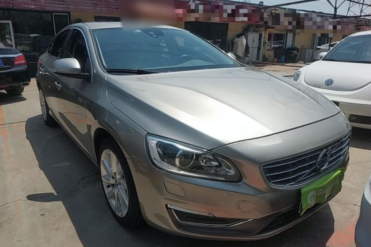 Used Volvo S60 2017 S60L T4 Smart Range Edition Front Right 45 Deg