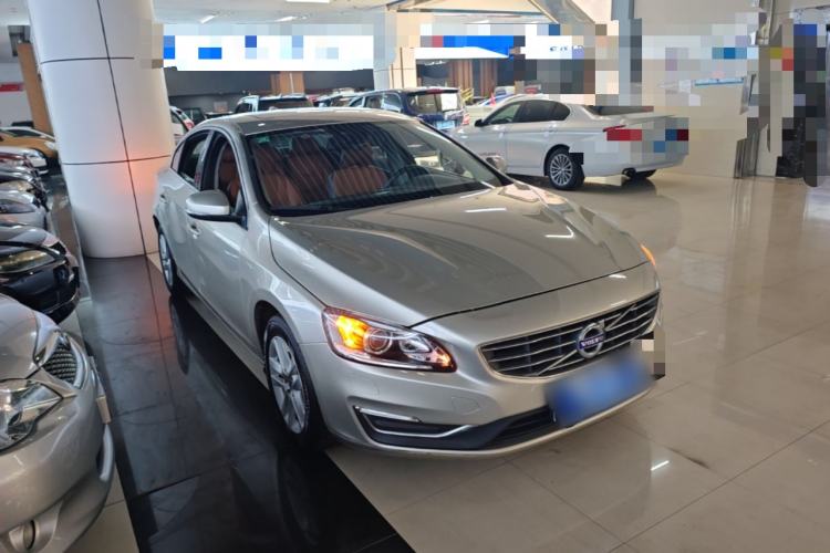 Used Volvo S60 2017 S60L T3 Smart Upgrade Edition Front Right 45 Deg