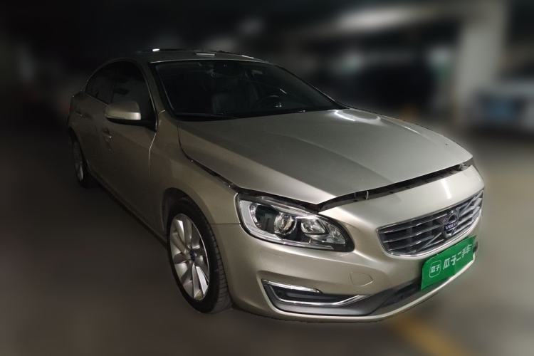 Used Volvo S60 2017 S60L T4 Smart Range Edition Front Right 45 Deg