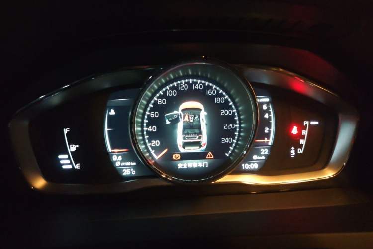 Used Volvo S60 2017 S60L T4 Smart Range Edition Instrument Cluster