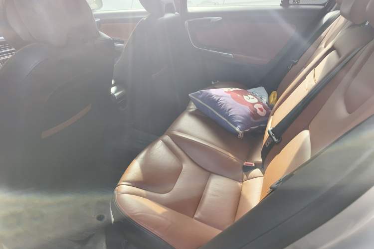 Used Volvo S60 2017 S60L T3 Smart Upgrade Edition Left Rear Seat