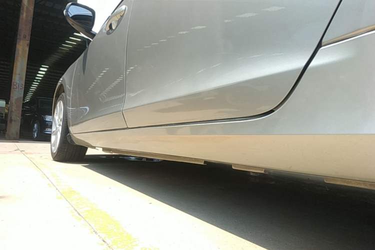 Used Volvo S60 2017 S60L T4 Smart Range Edition Left Side Sill