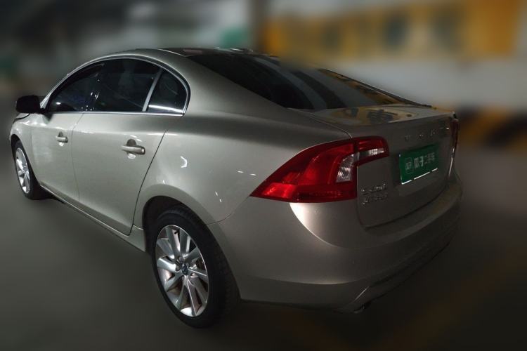 Used Volvo S60 2017 S60L T4 Smart Range Edition Rear Left 45 Deg