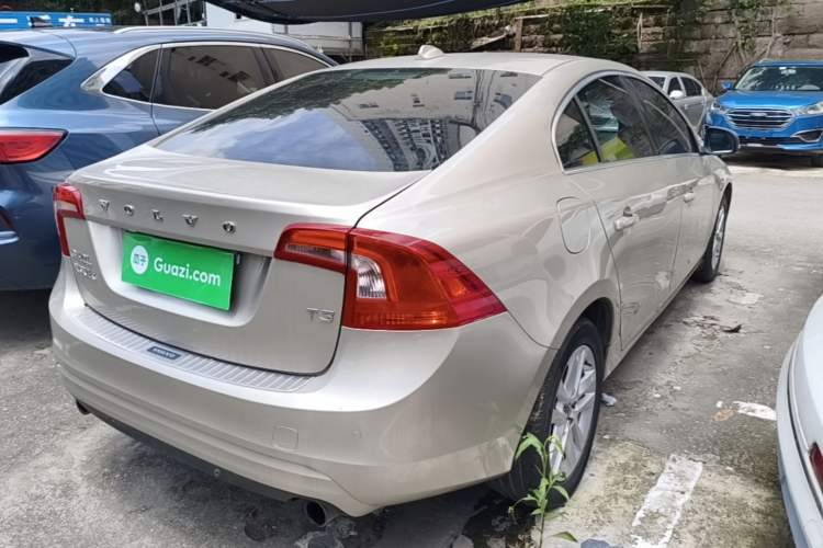 Used Volvo S60 2017 S60L T3 Smart Upgrade Edition Rear Right 45 Deg