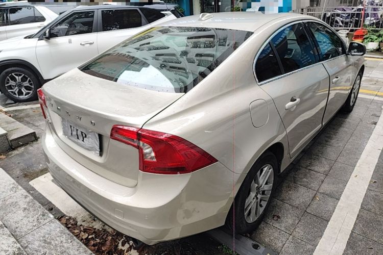 Used Volvo S60 2017 S60L T3 Smart Upgrade Edition Rear Right 45 Deg