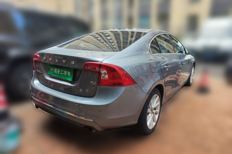 Used Volvo S60 2017 S60L T4 Smart Range Edition Rear Right 45 Deg
