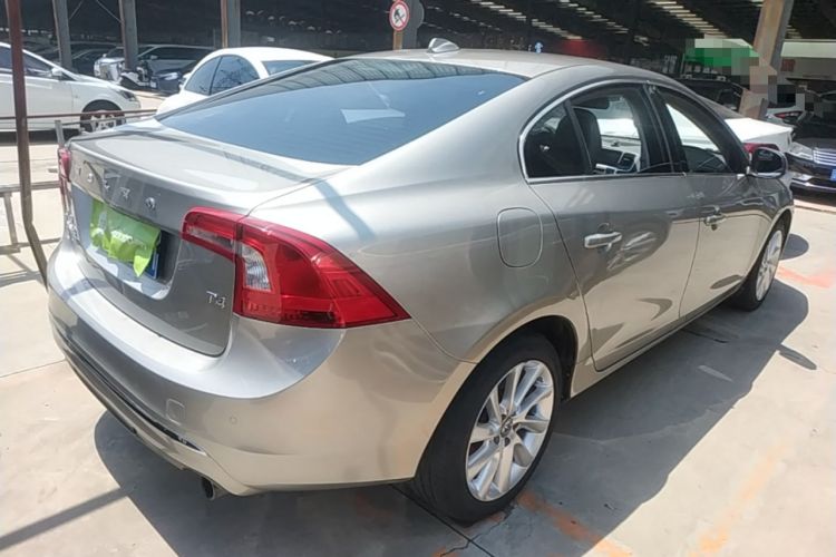 Used Volvo S60 2017 S60L T4 Smart Range Edition Rear Right 45 Deg