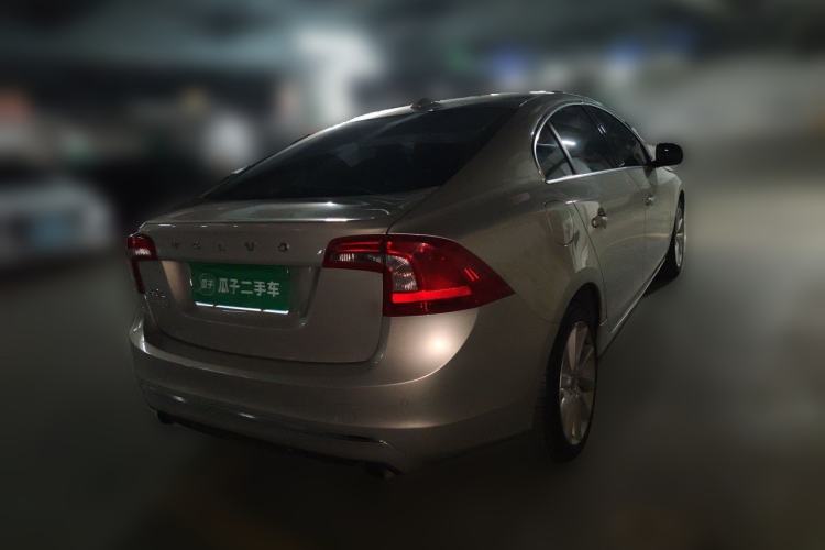 Used Volvo S60 2017 S60L T4 Smart Range Edition Rear Right 45 Deg