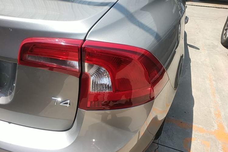 Used Volvo S60 2017 S60L T4 Smart Range Edition Right Rear Taillight