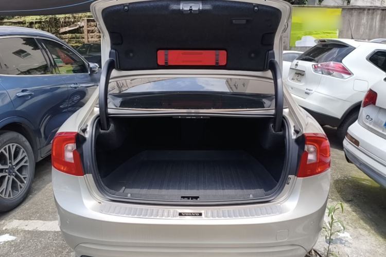 Used Volvo S60 2017 S60L T3 Smart Upgrade Edition Trunk