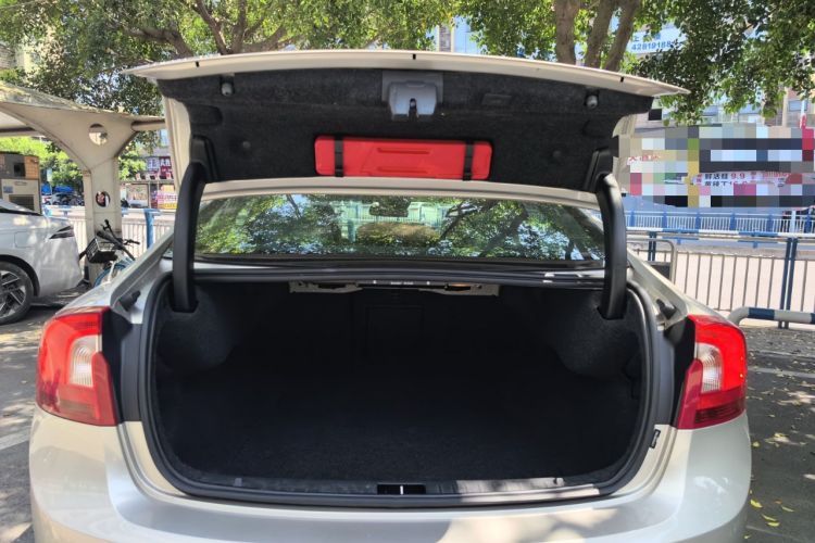 Used Volvo S60 2017 S60L T4 Smart Range Edition Trunk